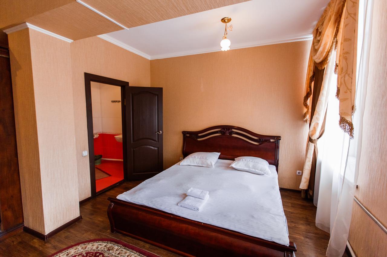 Hotel Altay Leninogorsk Exterior photo