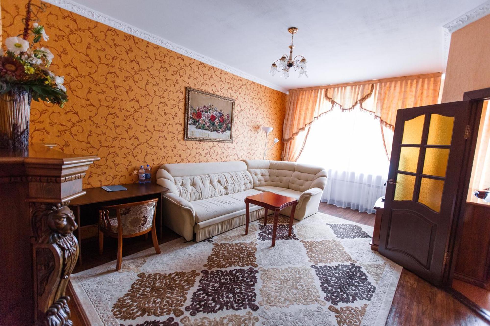 Hotel Altay Leninogorsk Exterior photo